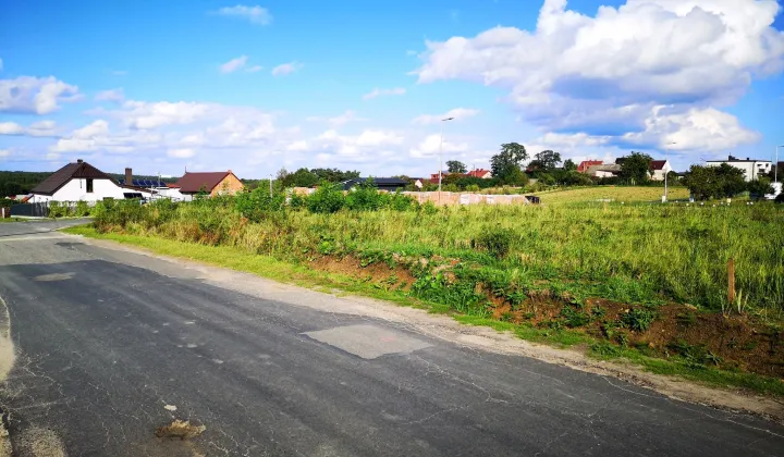 Działka budowlana Rogaszyce, ul. Wesoła