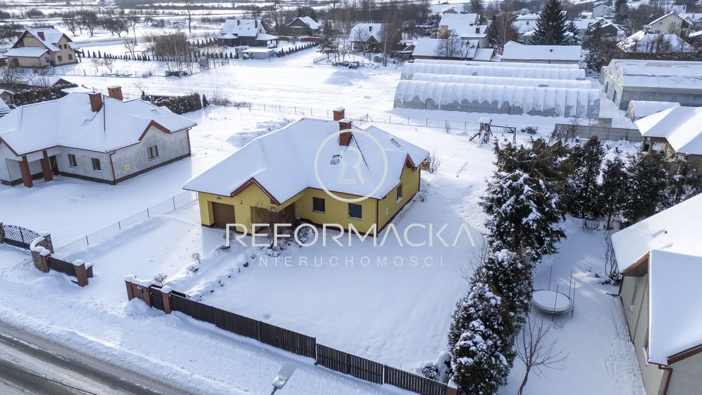 dom wolnostojący, 6 pokoi Stobierna. Zdjęcie 19
