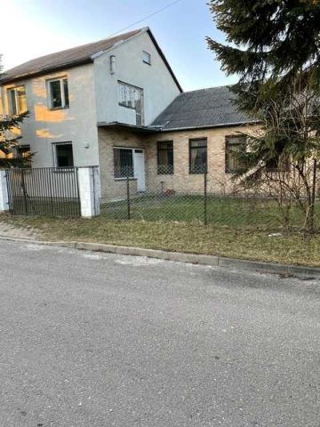 dom wolnostojący Łuków, ul. Królowej Jadwigi. Zdjęcie 1