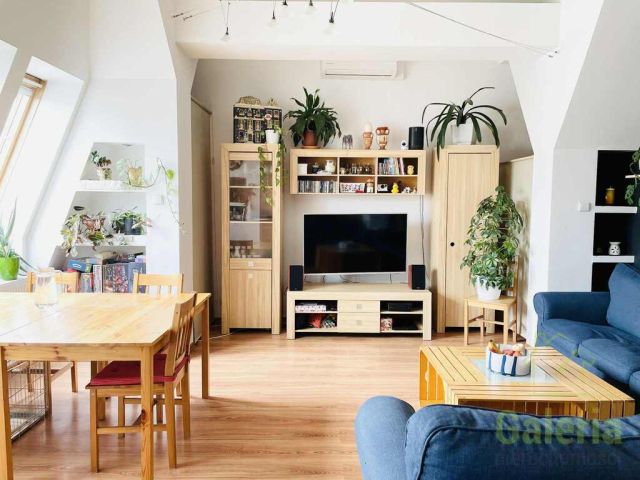 Mieszkanie 4-pokojowe Szczecin, ul. marsz. Józefa Piłsudskiego. Zdjęcie 3