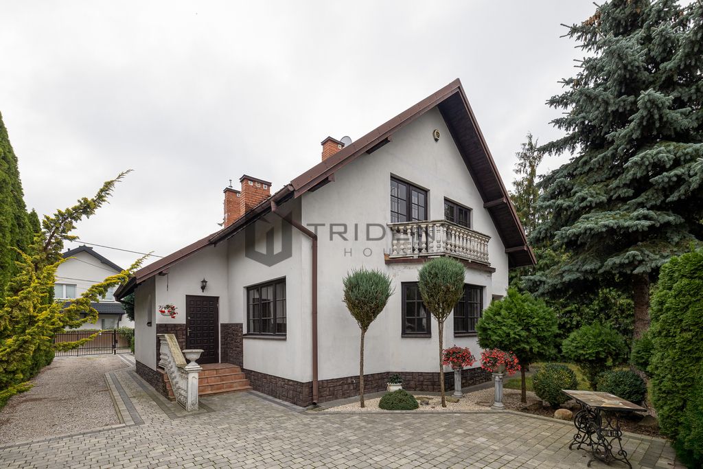 dom wolnostojący, 8 pokoi Marki, ul. Opolska. Zdjęcie 4