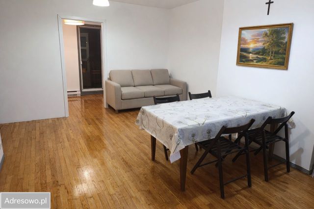 Mieszkanie 3-pokojowe Józefosław. Zdjęcie 1