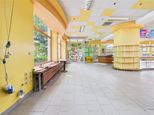 Lokal Kraków Prądnik Czerwony, ul. Pilotów. Zdjęcie 9