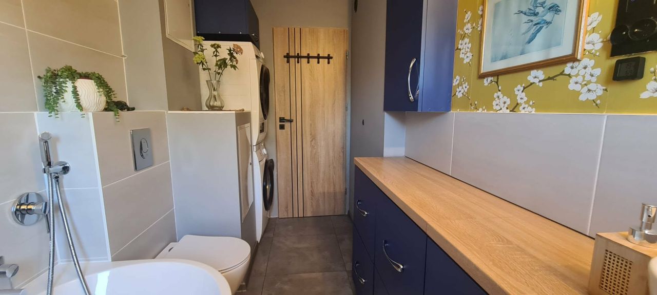 Mieszkanie 3-pokojowe Kluczowa. Zdjęcie 7