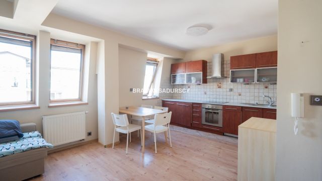 Mieszkanie 2-pokojowe Kraków Ruczaj, ul. Drukarska. Zdjęcie 1