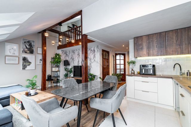 Mieszkanie 3-pokojowe Kraków Kurdwanów, ul. gen. Juliana Filipowicza. Zdjęcie 1