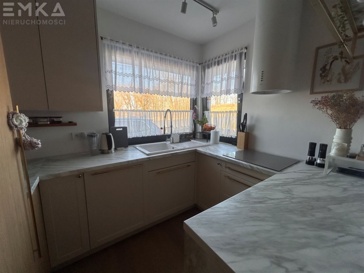 dom wolnostojący, 3 pokoje Sadłóżek. Zdjęcie 10