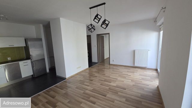 Mieszkanie 2-pokojowe Kościelna Wieś, os. Osiedle Złote Łąki. Zdjęcie 1