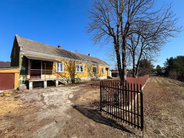 dom wolnostojący, 4 pokoje Piaski Brzóstowskie. Zdjęcie 2