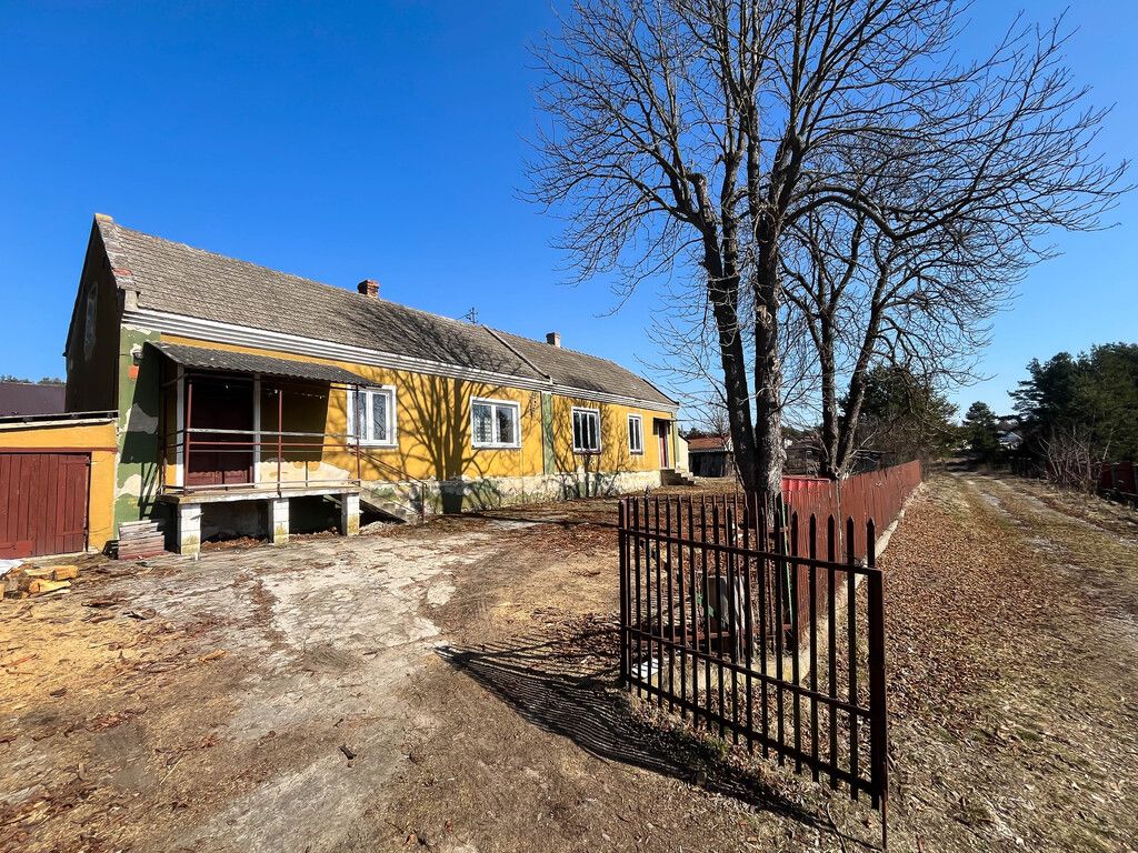 dom wolnostojący, 4 pokoje Piaski Brzóstowskie. Zdjęcie 2