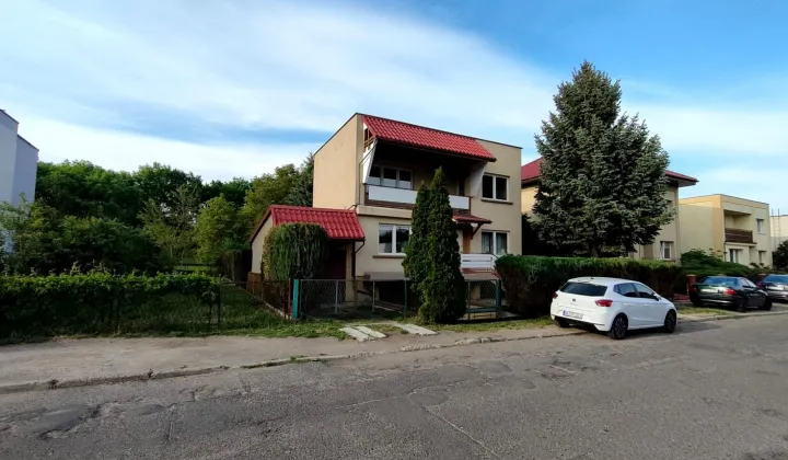 dom wolnostojący, 5 pokoi Lubin, ul. Jodłowa