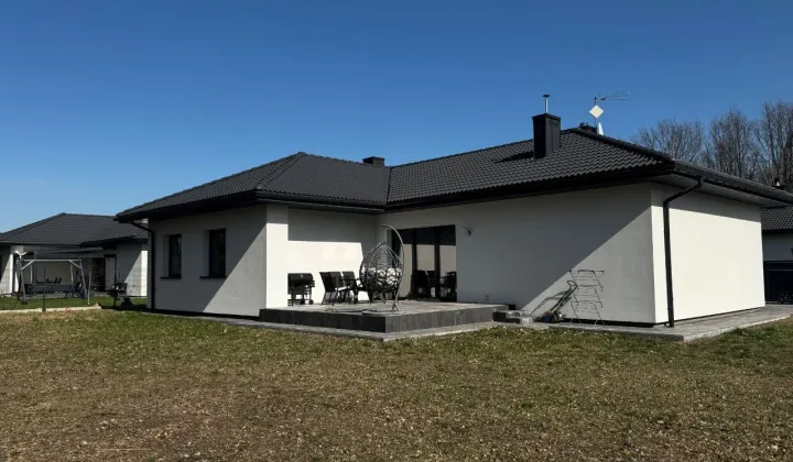 dom wolnostojący, 4 pokoje Skubianka, ul. Zegrzyńska