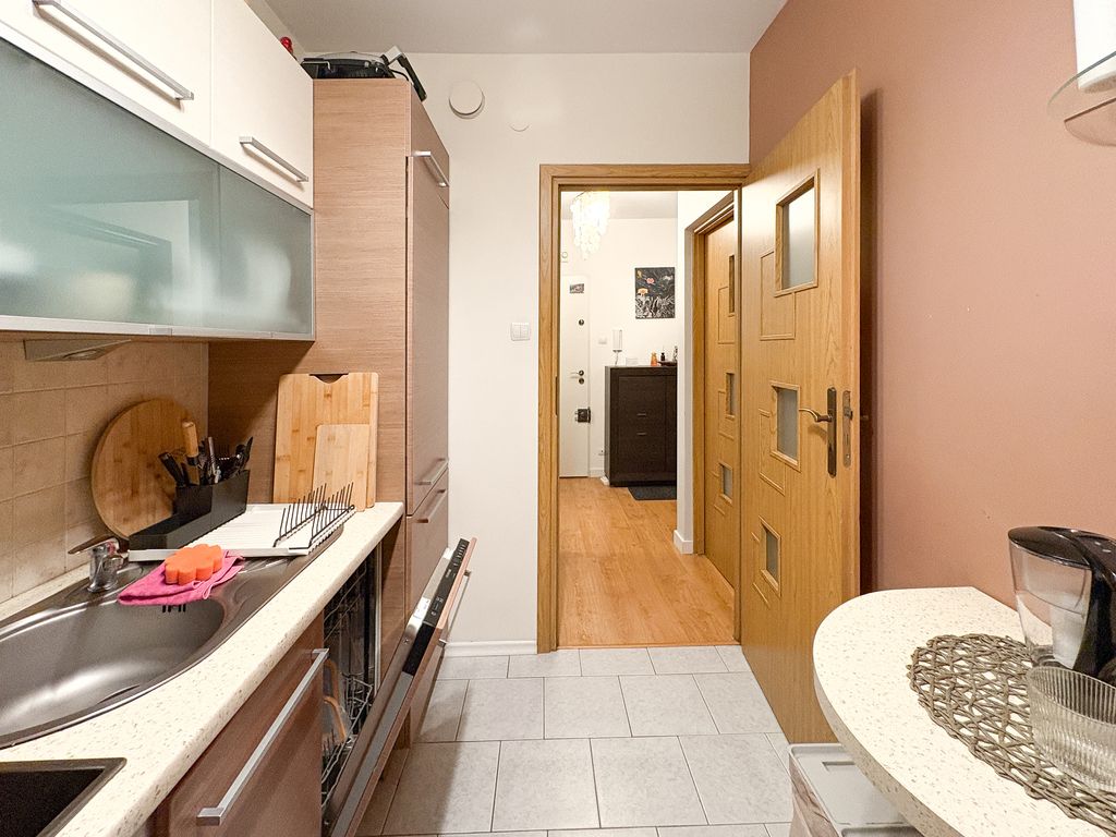 Mieszkanie 1-pokojowe Kraków, ul. gen. Augusta Fieldorfa-Nila. Zdjęcie 4