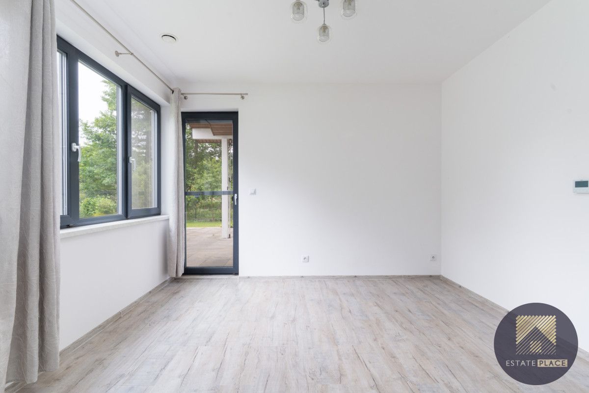 dom wolnostojący, 5 pokoi Klembów. Zdjęcie 13