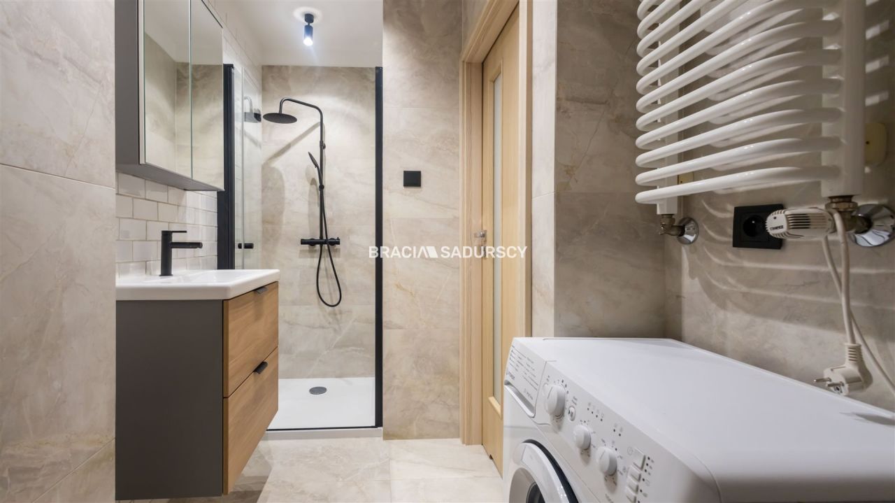 Mieszkanie 2-pokojowe Kraków Dębniki, ul. dr. Jana Piltza. Zdjęcie 16