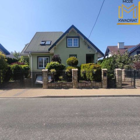 dom wolnostojący, 4 pokoje Bełchatów, ul. Kaszubska. Zdjęcie 2