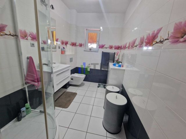 dom wolnostojący, 4 pokoje Czernica. Zdjęcie 9