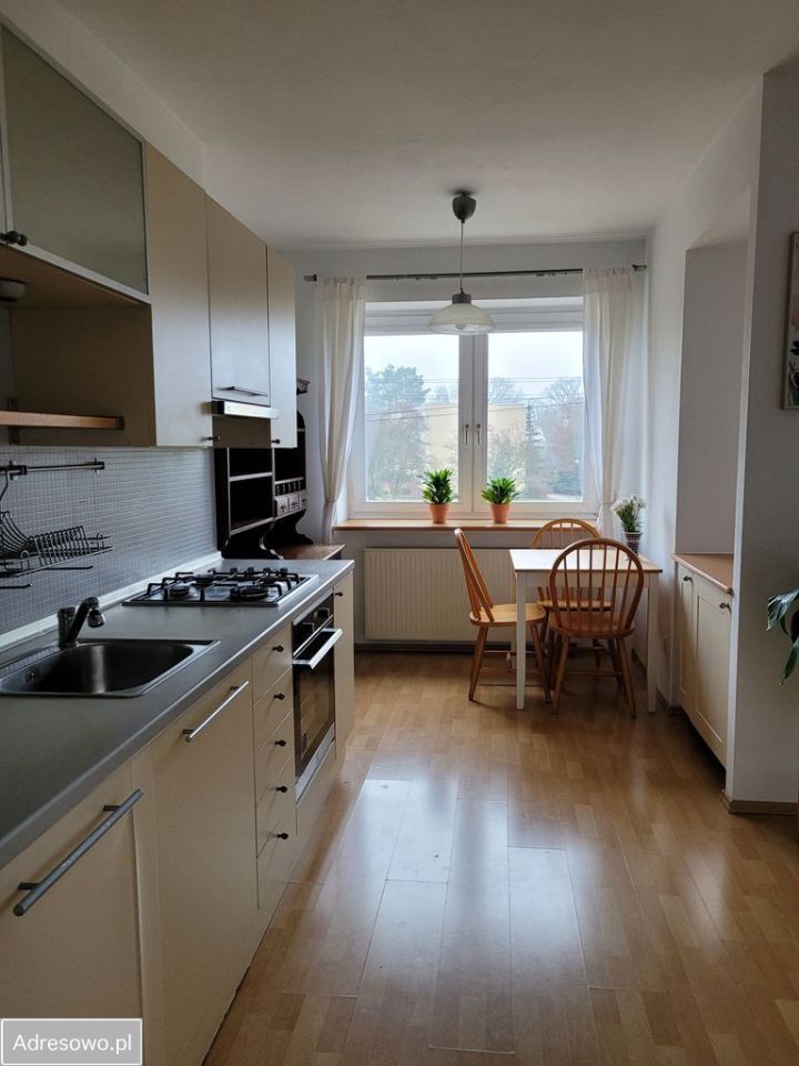 Mieszkanie 2-pokojowe Warszawa Międzylesie. Zdjęcie 3