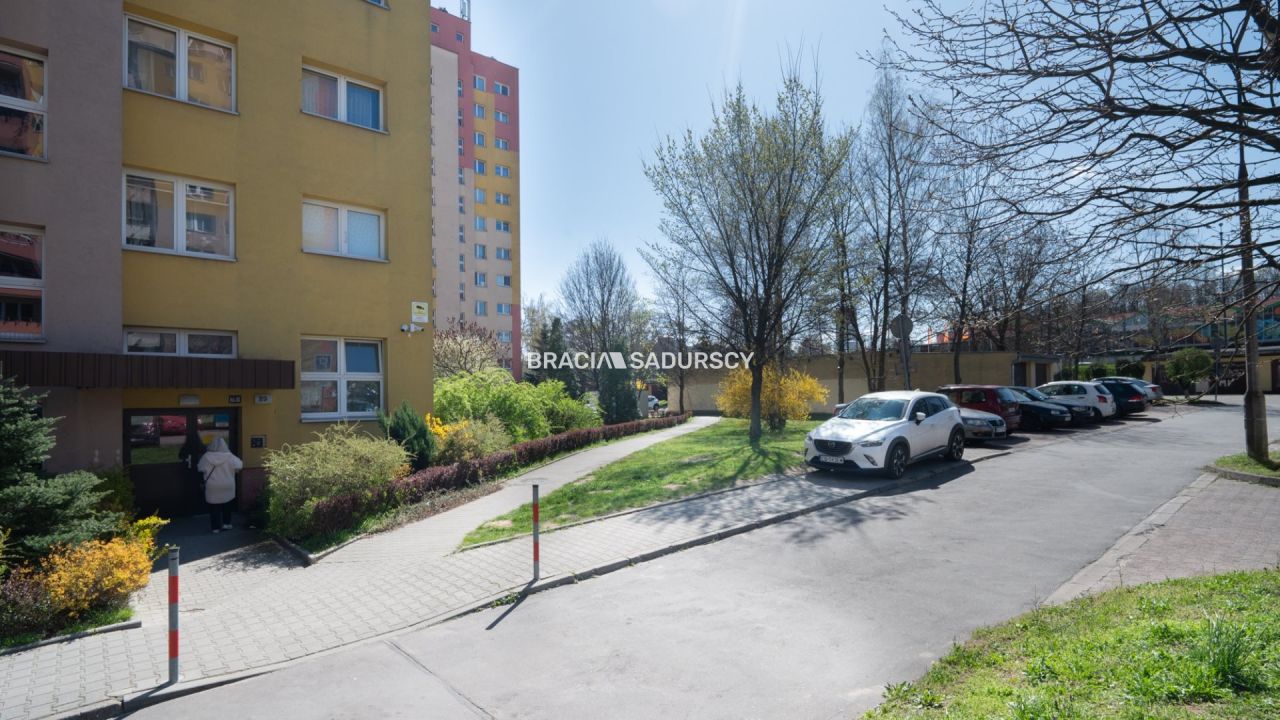 Mieszkanie 3-pokojowe Kraków Bieżanów, ul. ks. Piotra Ściegiennego. Zdjęcie 26