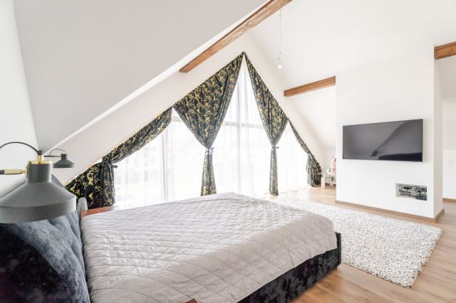 dom, 6 pokoi Zawada. Zdjęcie 15