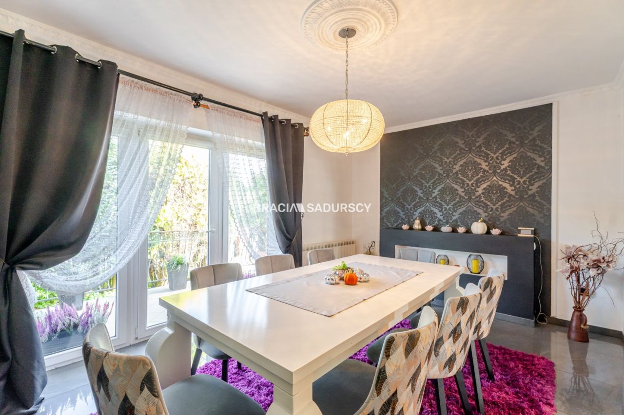 dom wolnostojący, 6 pokoi Dziaduszyce. Zdjęcie 2