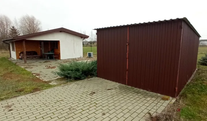 Działka rolno-budowlana Moszczonne