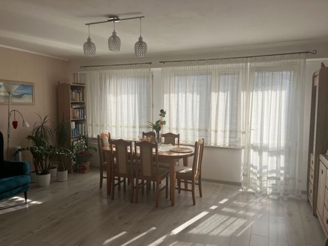 Mieszkanie 3-pokojowe Śrem, ul. Karola Szymanowskiego. Zdjęcie 1