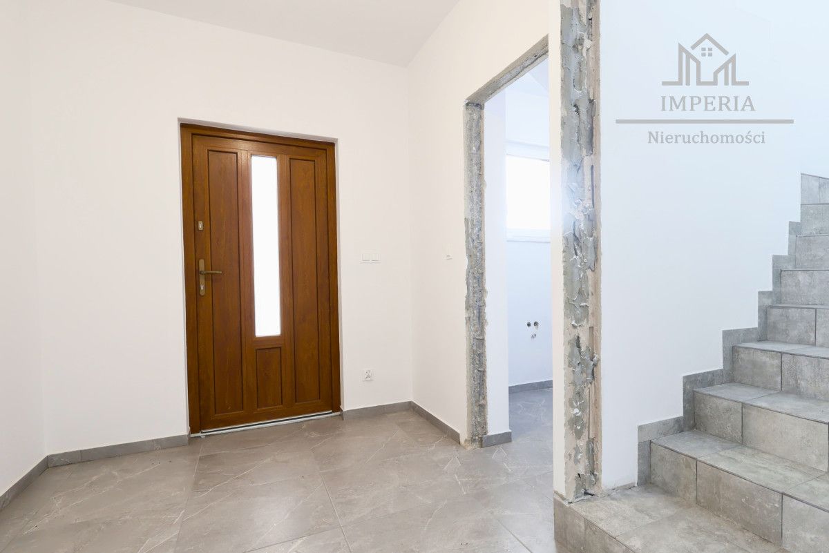 bliźniak, 5 pokoi Skowarcz. Zdjęcie 17