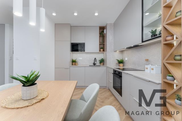 Mieszkanie 3-pokojowe Kraków Ruczaj, ul. dr. Jana Piltza. Zdjęcie 1