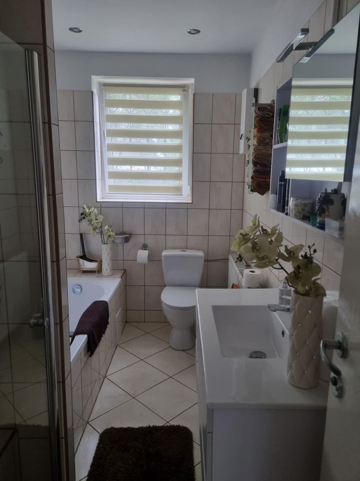 dom wolnostojący, 8 pokoi Nędza, ul. Strażacka. Zdjęcie 6