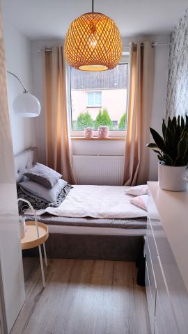 dom wolnostojący, 5 pokoi Jelenia Góra Centrum. Zdjęcie 11