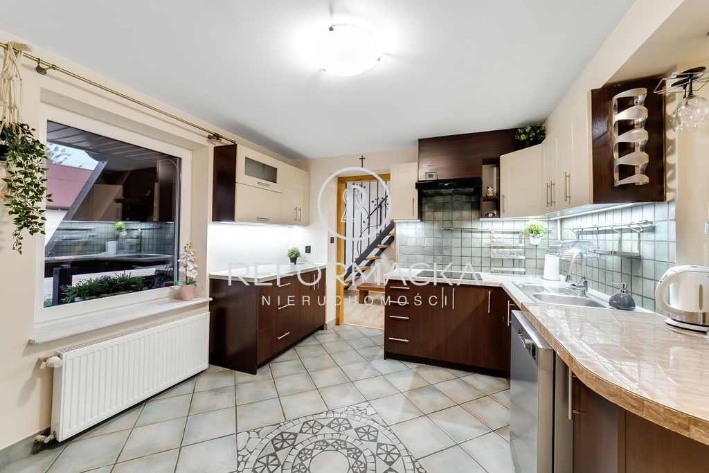 dom wolnostojący, 5 pokoi Rzeszów, ul. Kornela Makuszyńskiego. Zdjęcie 5