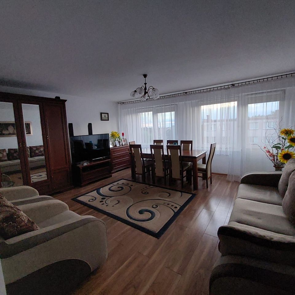 Mieszkanie 3-pokojowe Małkinia Górna, ul. Leśna. Zdjęcie 1