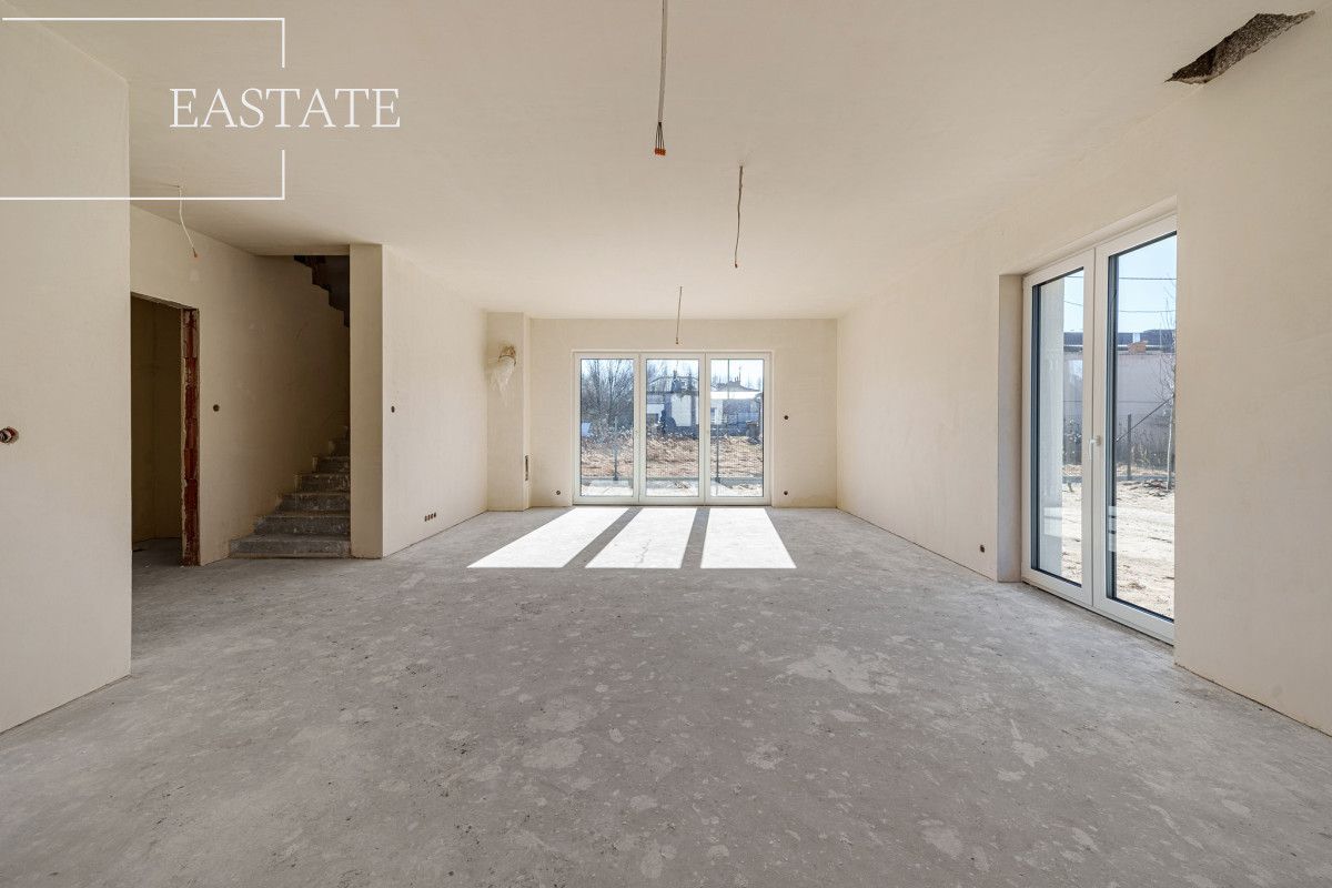 bliźniak, 5 pokoi Koczargi Stare, ul. Jagodowa. Zdjęcie 17