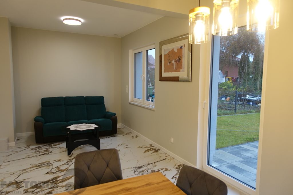 bliźniak, 4 pokoje Mierzyn, ul. Zeusa. Zdjęcie 1