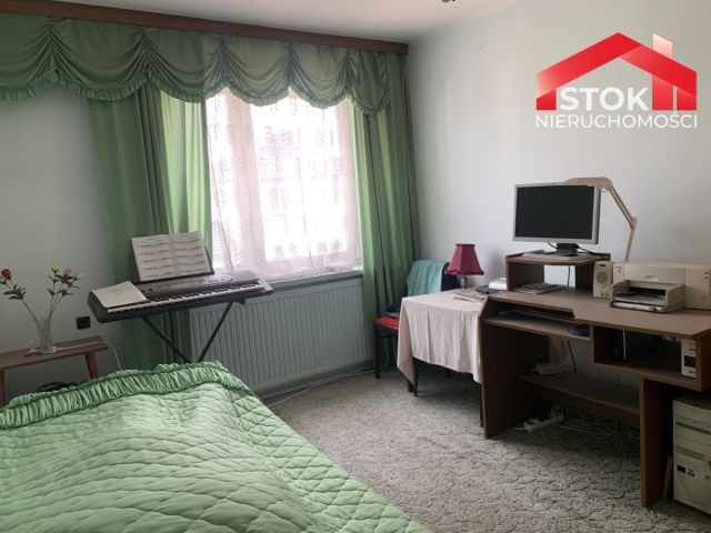 dom wolnostojący, 4 pokoje Białystok Jaroszówka. Zdjęcie 1