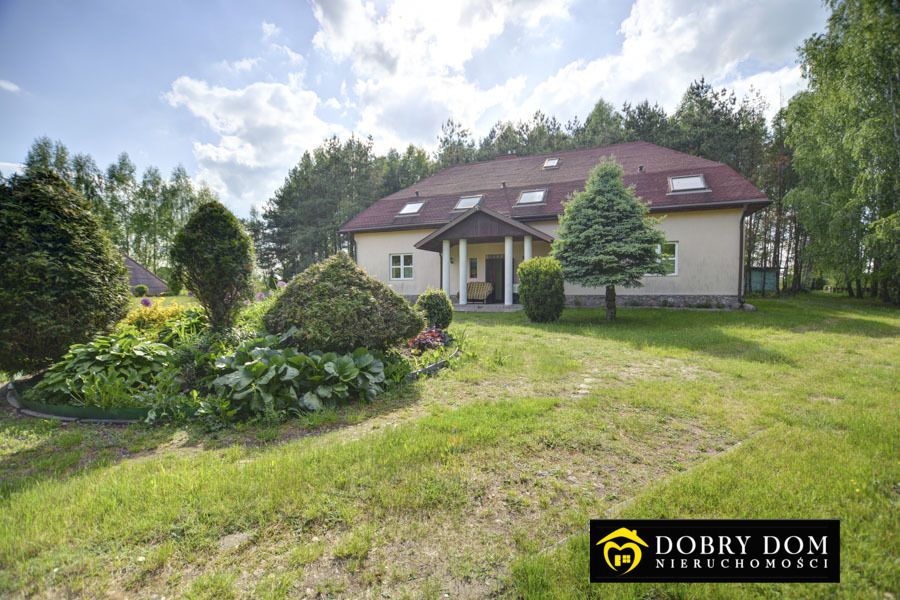 dom wolnostojący, 11 pokoi Kaniuki. Zdjęcie 6