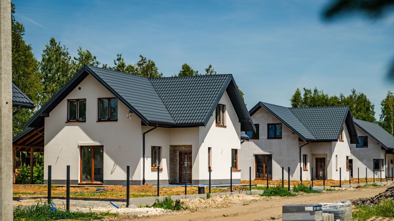 dom wolnostojący, 5 pokoi Mielec Rzochów, ul. Porannych mgieł