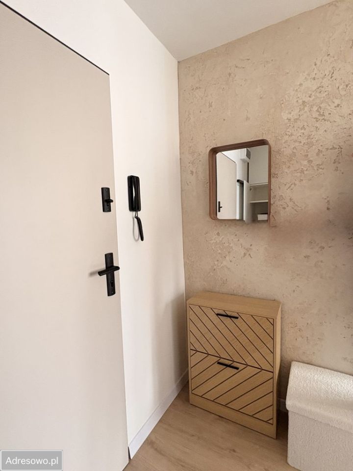 Mieszkanie 1-pokojowe Warszawa Bródno, ul. Krasiczyńska. Zdjęcie 2