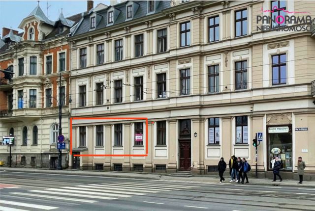 Lokal Toruń Stare Miasto, pl. św. Katarzyny. Zdjęcie 1