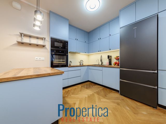 Mieszkanie 4-pokojowe Warszawa Rembertów, ul. Chełmżyńska. Zdjęcie 2