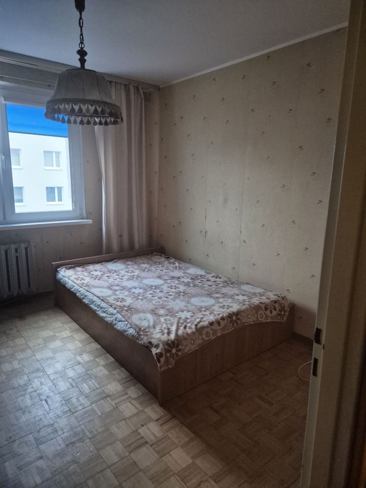 Mieszkanie 2-pokojowe Dzierżoniów, os. Różane. Zdjęcie 2