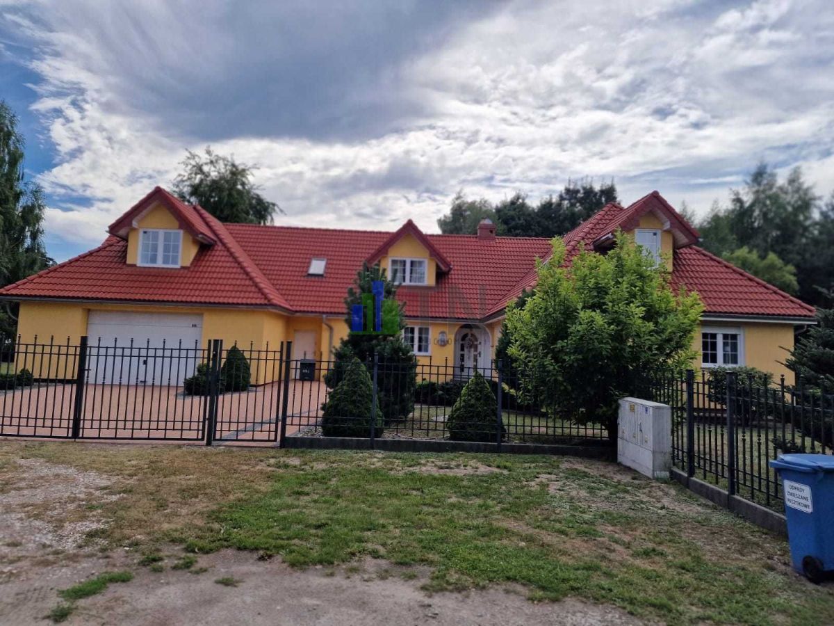 dom wolnostojący, 9 pokoi Chwałowice. Zdjęcie 4
