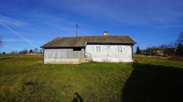 dom wolnostojący, 2 pokoje Ciężkowice. Zdjęcie 1