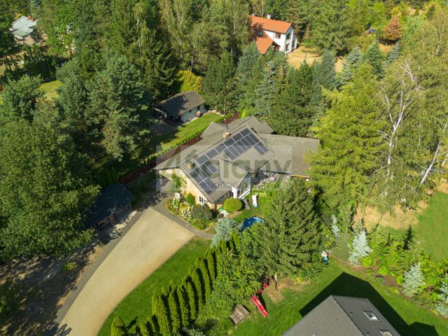 dom wolnostojący, 6 pokoi Konstancin-Jeziorna. Zdjęcie 4