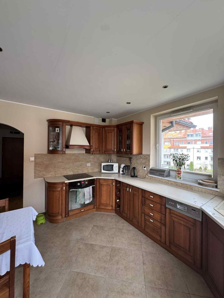 Mieszkanie 3-pokojowe Gdynia Chwarzno-Wiczlino, ul. Jana Kamrowskiego. Zdjęcie 2