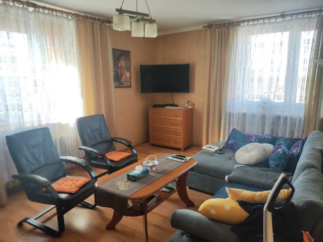 Mieszkanie 3-pokojowe Gliwice Sośnica, ul. Jedności. Zdjęcie 1