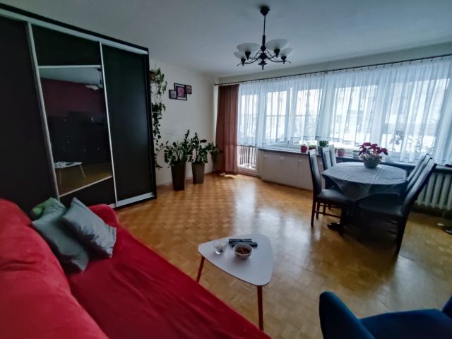 Mieszkanie 3-pokojowe Kutno, ul. Władysława Jagiełły. Zdjęcie 1