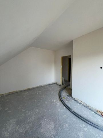 dom wolnostojący, 5 pokoi Frank. Zdjęcie 16