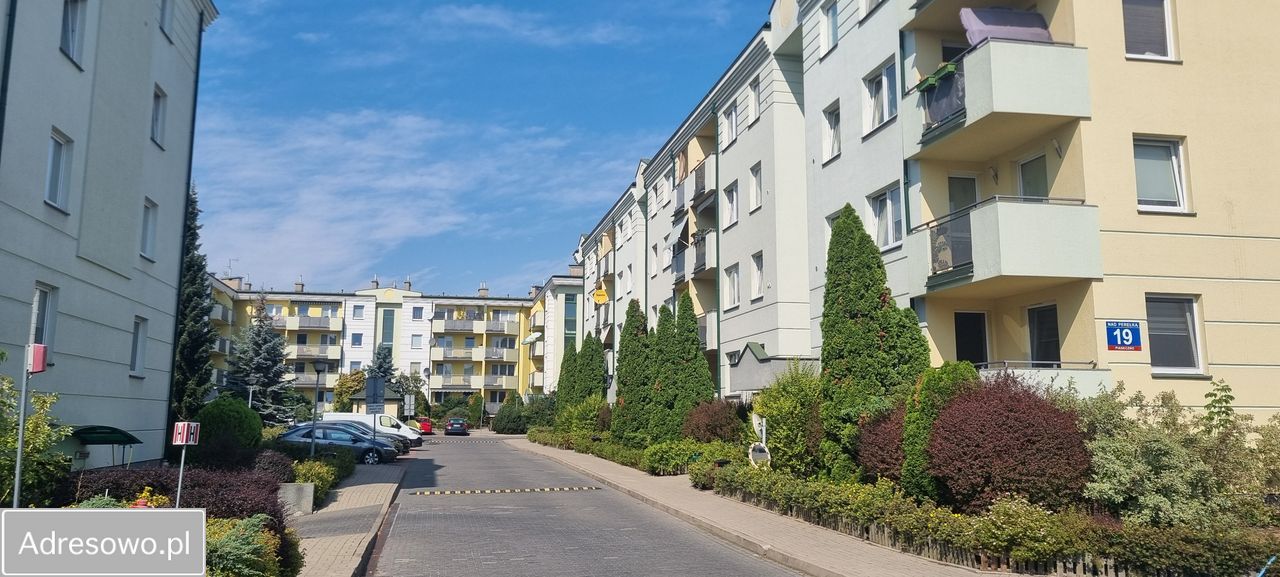 Mieszkanie 3-pokojowe Piaseczno, ul. Nad Perełką. Zdjęcie 1